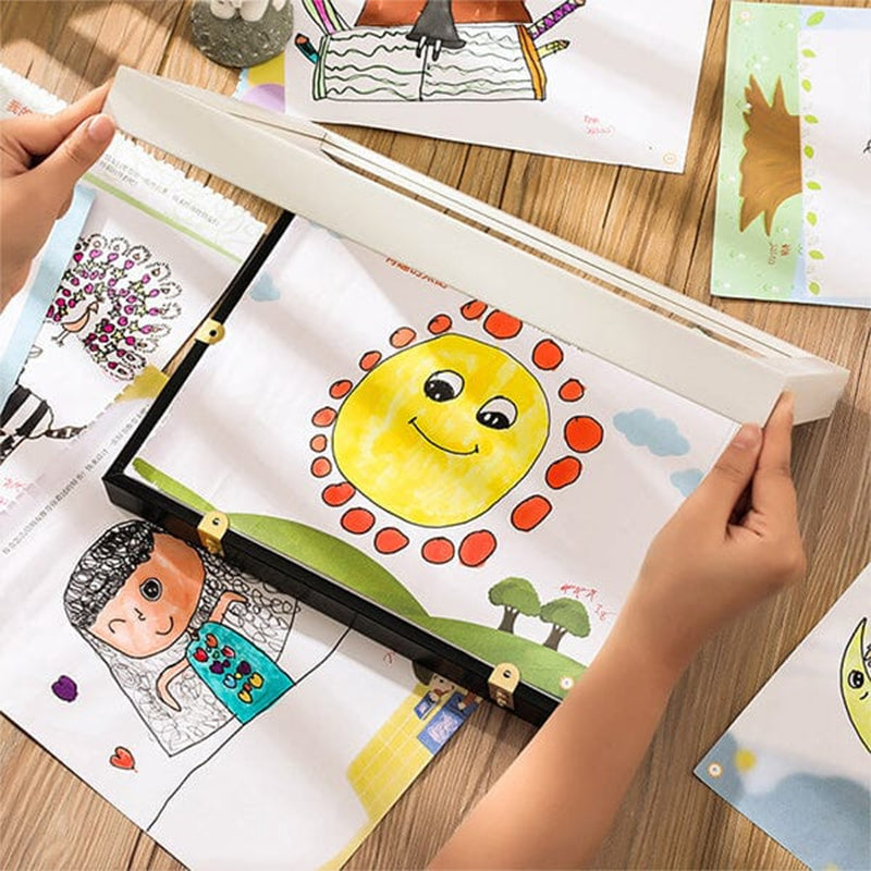 Art frame for children: display and preserve their creations